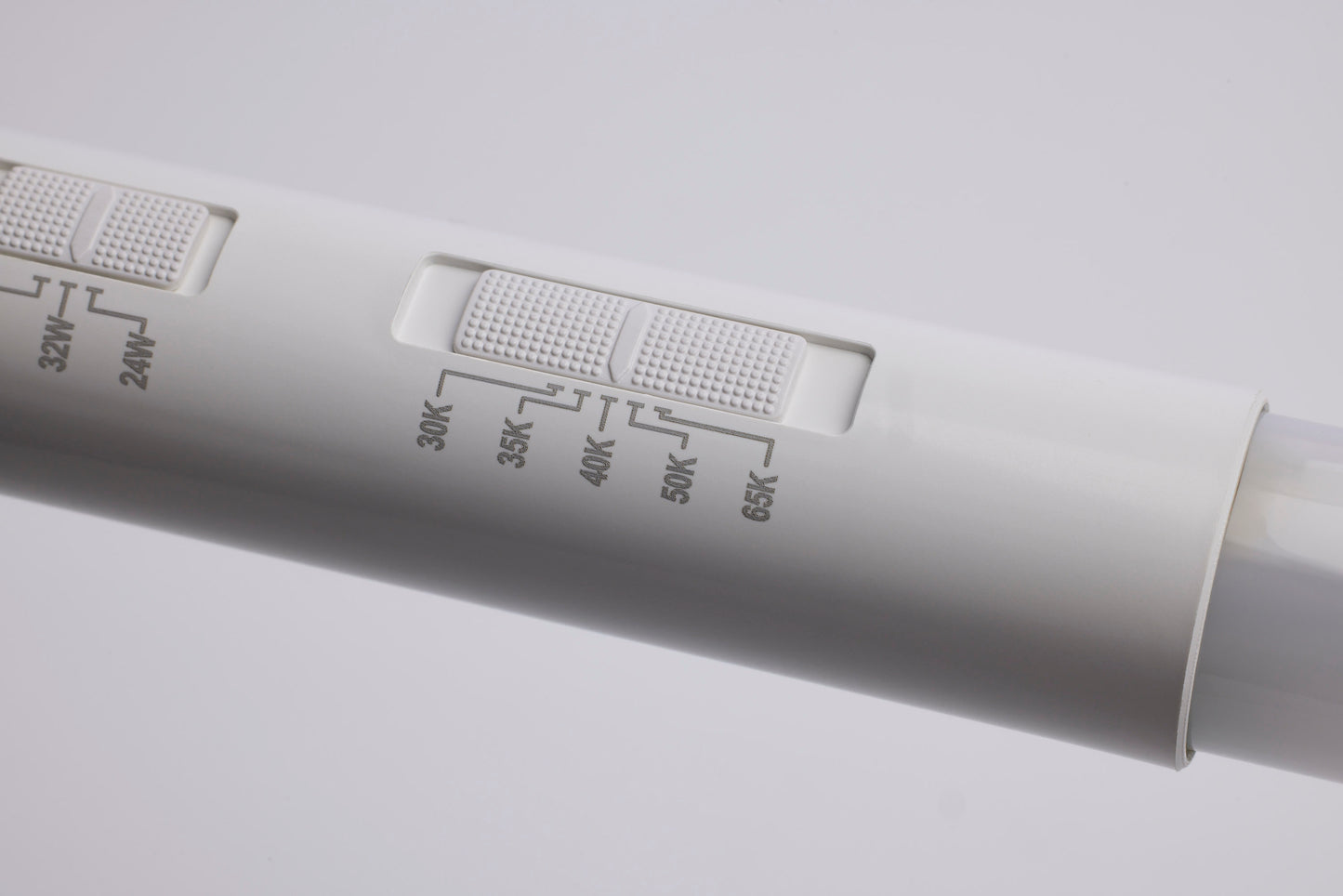 image of 24/32/40 Wattage Selectable - 30/35/40/50/65K CCT Selectable - 8 Foot LED - Fa8 Base - 120-277 Volt - 2-pc