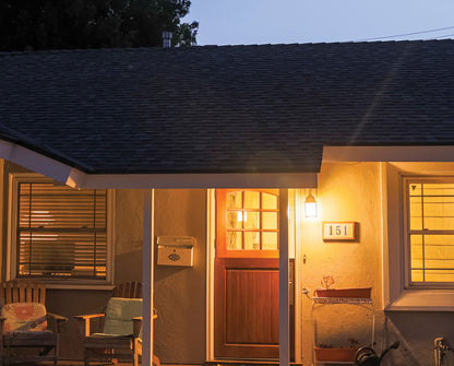 image of 6.5 Watt - A19 LED - Dusk to Dawn With PhotoCell - 2700K - Medium base - 320 deg. Beam Angle - 120 Volt